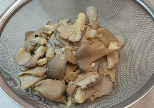 промыть грибы
