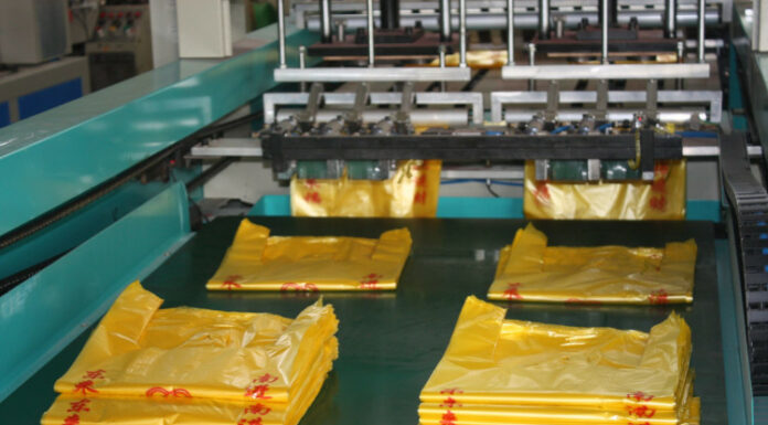 Как производят полиэтиленовый пакет