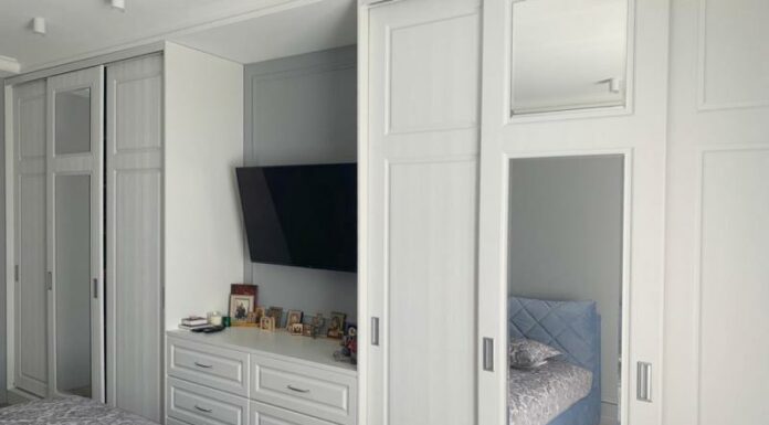 Преимущества белых шкафов в интерьере