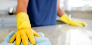 Очистка искусственного камня