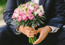 Как выбрать свежий букет цветов