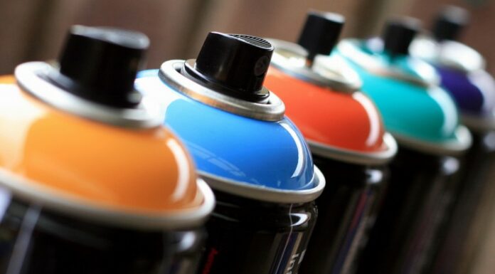 Преимущества и особенности использования краски в баллончиках