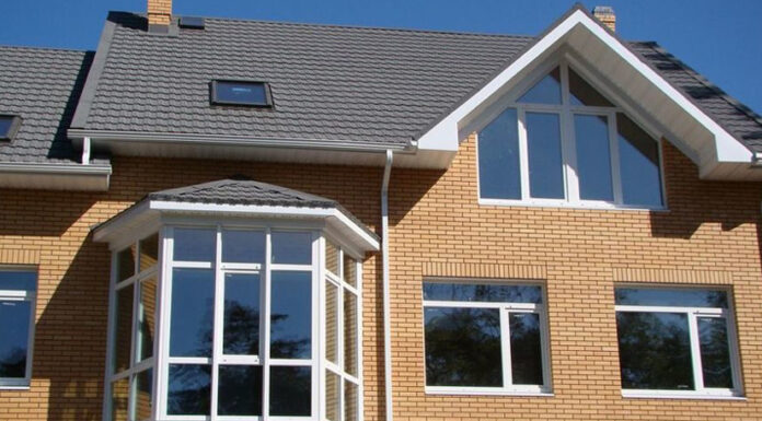 На что обратить внимание при выборе остекления?