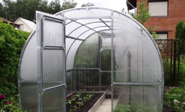 Теплицы из поликарбоната