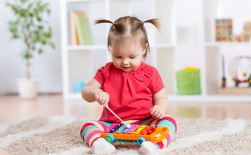 Как выбрать подарок ребенку?