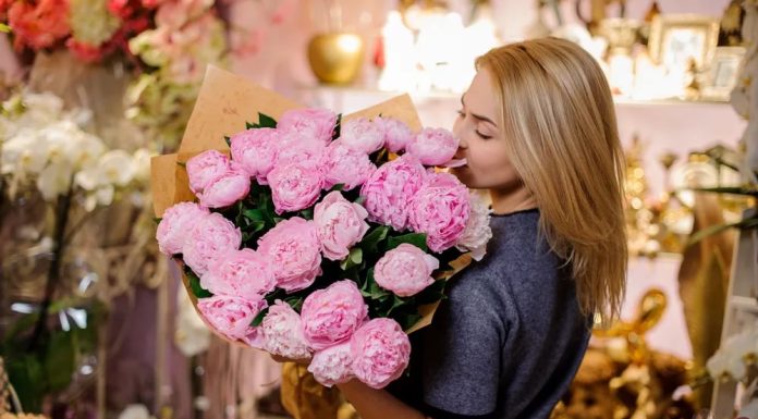 Заказ букетов в России с доставкой в Паттайю