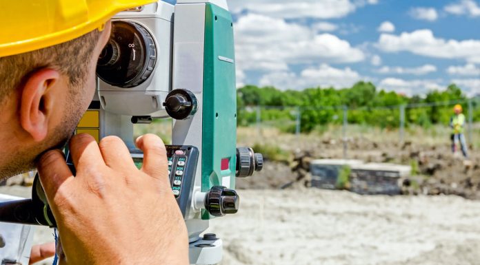 Где найти кадастрового инженера в Санкт-Петербурге, и в каких вопросах он помогает клиентам