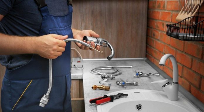 Когда пора обращаться к сантехнику?