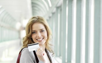 Где можно оформить кредитную карту без отказа, и на каких условиях