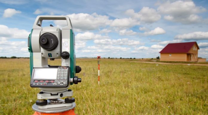 Где получить недорого геодезию участка в РФ?