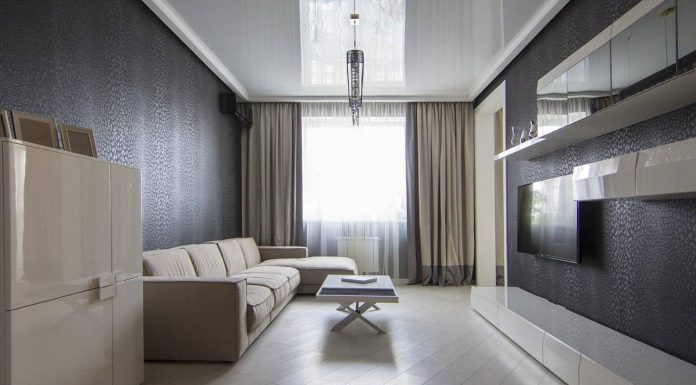 Почему большинство россиян заказывают натяжные потолки: какими методами такой ремонт осуществляют профессионалы