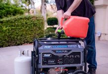 Какой генератор выбрать: бензиновый или дизельный?