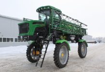 Что такое самоходный опрыскиватель: зачем он нужен в сельском хозяйстве