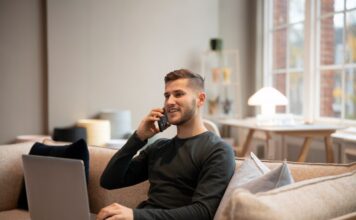 Плюсы и минусы работы из дома: подробнее