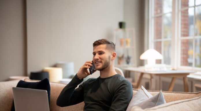 Плюсы и минусы работы из дома: подробнее