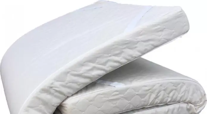 Беспружинные матрасы из ваты и пенополиуретана: плюсы