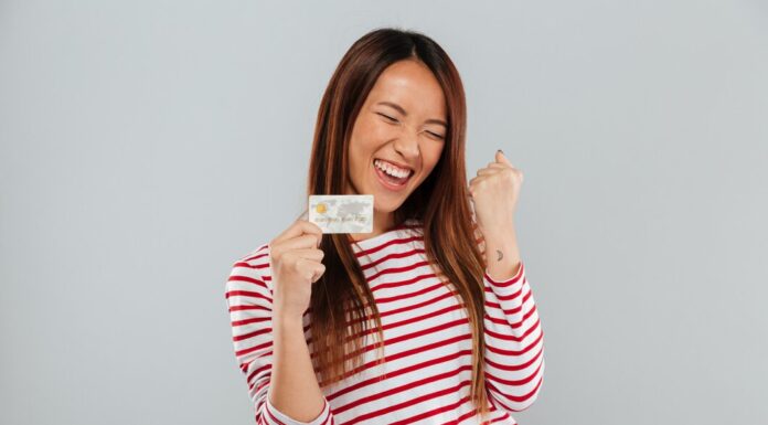 Кредитная карта: плюсы и особенности выбора