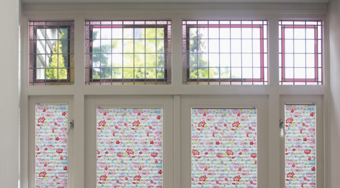 Как крепятся римские шторы