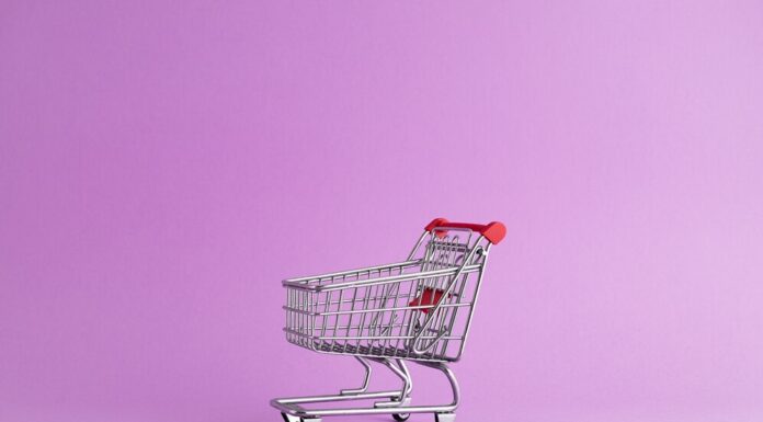 Как создают колеса для торгового оборудования: этапы производства