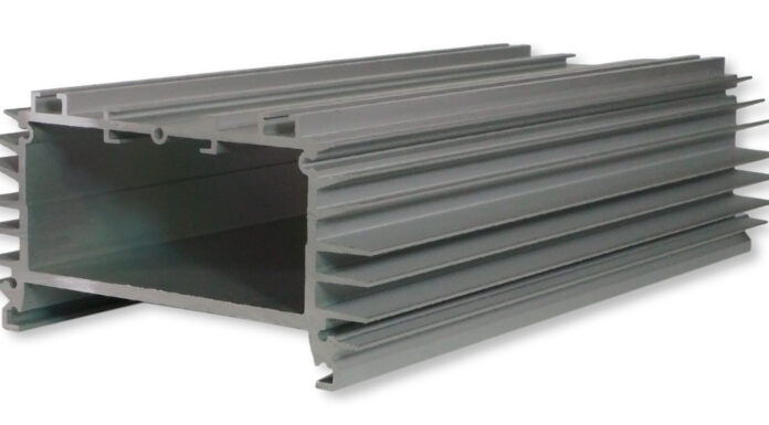 Выбор алюминиевого профиля для промышленного освещения: основные критерии