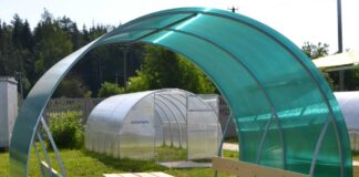 Производство монолитного поликарбоната: процесс, особенности и плюсы