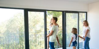 Металлопластиковые окна и двери в Алматы: что нужно знать перед покупкой