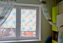 Как выбрать рольшторы для дома: советы по стилю и функциональности