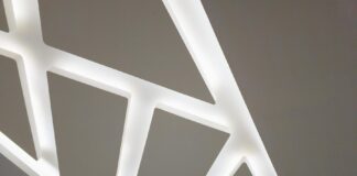 Комплектующие для натяжных потолков: от выбора до монтажа