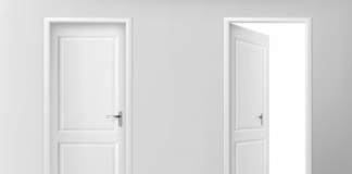 Межкомнатные двери под ключ: от выбора до монтажа в один клик