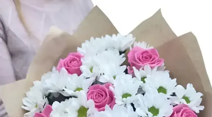 Розы и хризантемы: идеальное сочетание для вашего букета