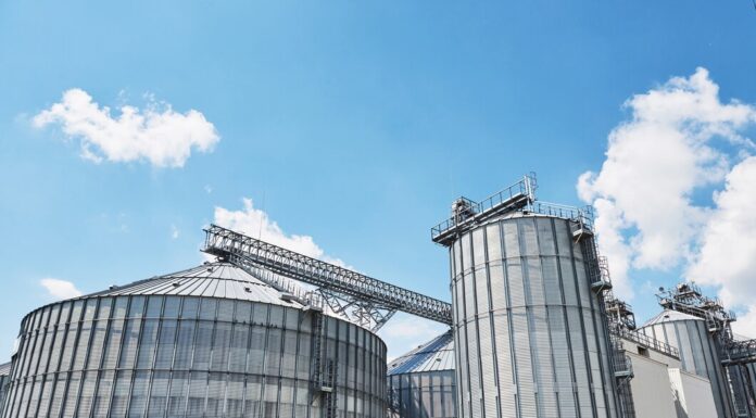 Силос — плюсы хранения зерна