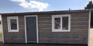 Как выбрать готовую бытовку для дачи: основные критерии и советы