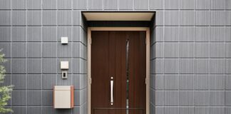 Металлическая дверь с термопакетом: тепло, прочность, долговечность