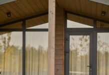 Окна для дачи: как избежать ошибок при выборе