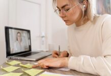 От теории к практике: как эффективно освоить телесно-ориентированную терапию онлайн