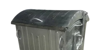 Долговечность и защита: почему оцинкованные контейнеры лучше обычных