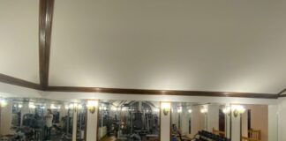 Изготовление зеркал: особенности технологии и нанесения отражающего слоя