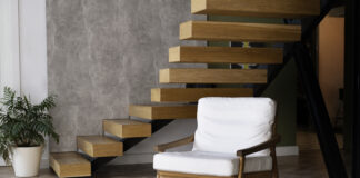 Деревянные лестницы в интерьере: стили и современные тенденции