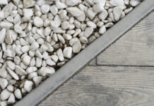 Бордюрный камень для клумб и цветников