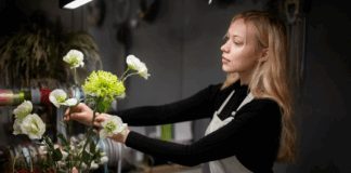 Образование: курсы флористики для начинающих с дипломом и обучение на ветеринара