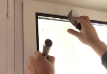 Снятие штапиков с пластикового окна: искусство аккуратного демонтажа